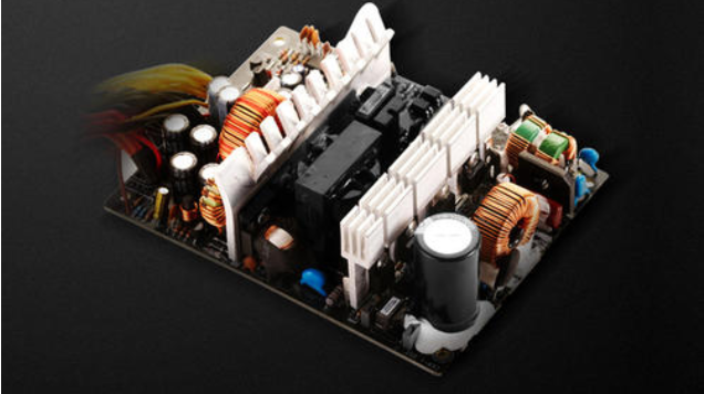 迄今最為穩(wěn)定的NCC黑金剛電容 HKC泰坦400 迄今最為穩(wěn)定的NCC黑金剛電容 HKC泰坦400